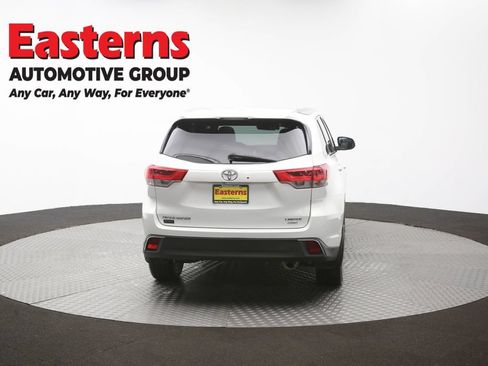 Used 2017 Toyota Highlander Limited Platinum AWD/4WD image 44
