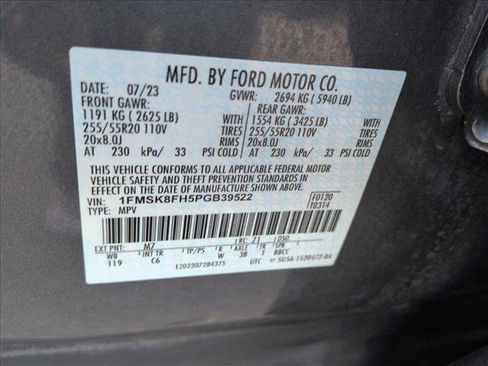 Used 2023 Ford Explorer Limited image 27