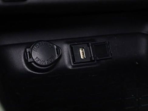 Used 2021 Toyota RAV4 XLE w/ XLE Grade Weather Package image 22