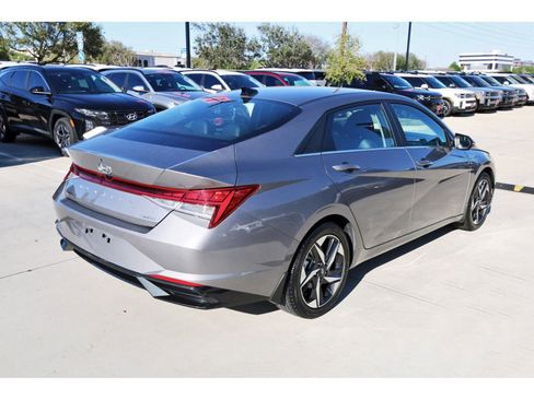 Certified 2023 Hyundai Elantra Limited w/ Cargo Package image 9