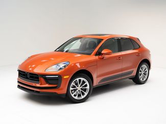 Certified 2024 Porsche Macan image 1