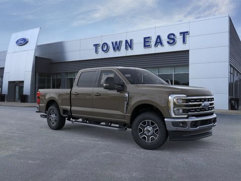 New 2026 Ford F250 Lariat w/ FX4 Off-Road Package AWD/4WD image 7