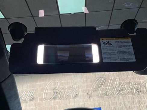 Used 2023 Lucid Air Grand Touring image 38