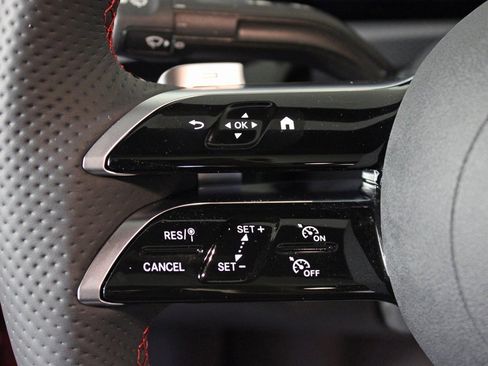 Certified 2025 Mercedes-Benz CLA 250 4MATIC image 18