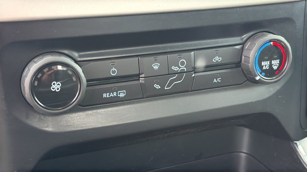 Used 2021 Ford F150 XLT AWD/4WD image 20
