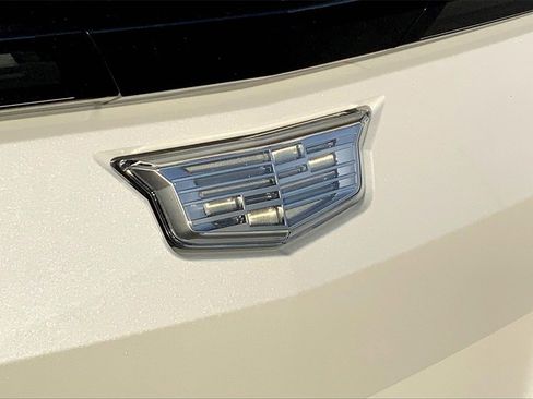 New 2025 Cadillac Lyriq Sport image 30