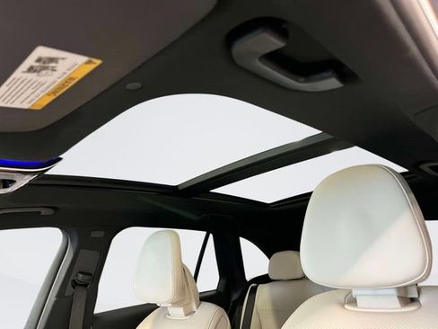 Certified 2023 Mercedes-Benz GLC 300 4MATIC image 20