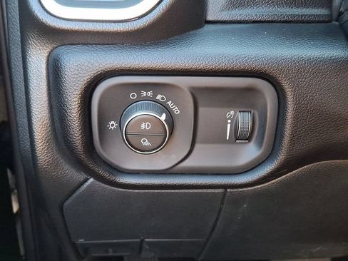 Used 2024 RAM 2500 Big Horn AWD/4WD image 26