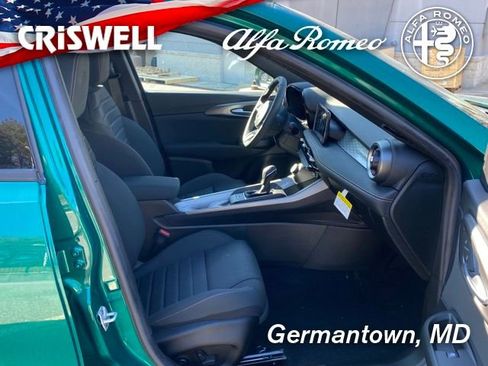 Used 2024 Alfa Romeo Tonale Ti image 38