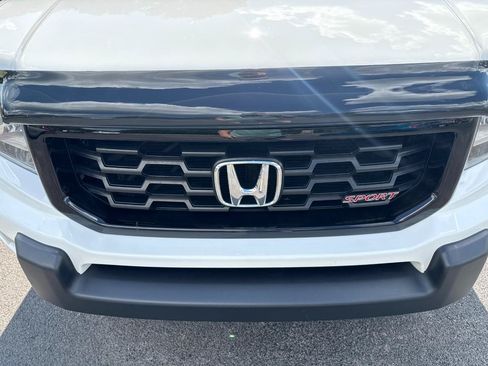 Used 2014 Honda Ridgeline Sport image 17