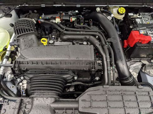 New 2026 Ford Maverick XLT image 27