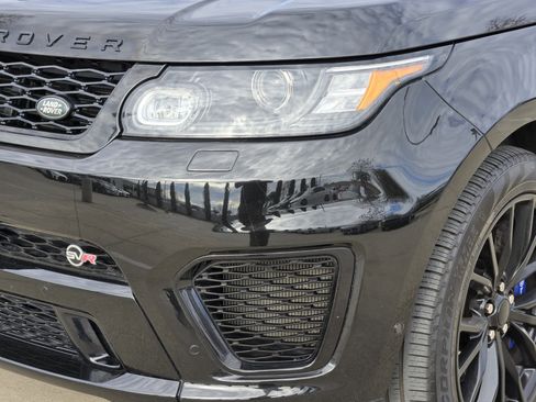 Used 2017 Land Rover Range Rover Sport SVR image 8