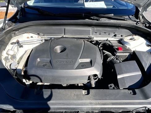 Used 2020 Volvo XC60 T5 Inscription w/ Protection Package Premier image 32