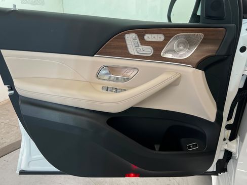 New 2026 Mercedes-Benz GLE 450 4MATIC image 14
