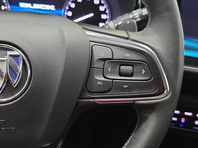 Used 2023 Buick Envision Essence AWD/4WD image 17