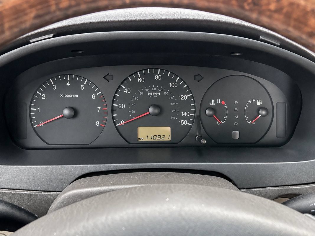 Used 2005 Hyundai XG350 L FWD image 15