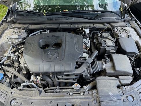 Used 2024 MAZDA MAZDA3 s FWD image 27
