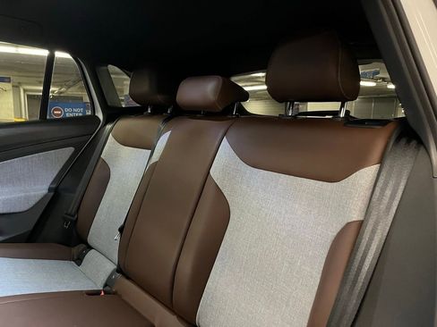 Certified 2023 Volkswagen ID.4 Pro image 20