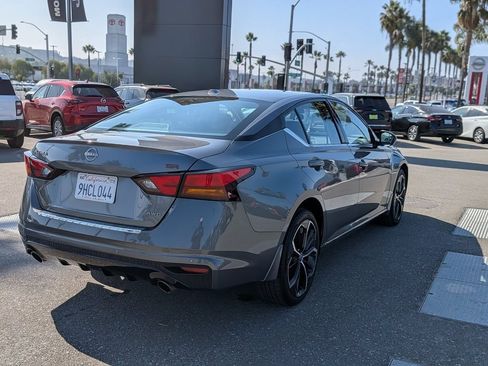 Used 2023 Nissan Altima 2.5 SR image 4
