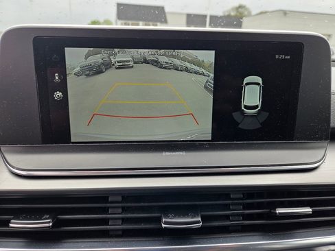 Used 2022 Kia Telluride LX AWD/4WD image 19