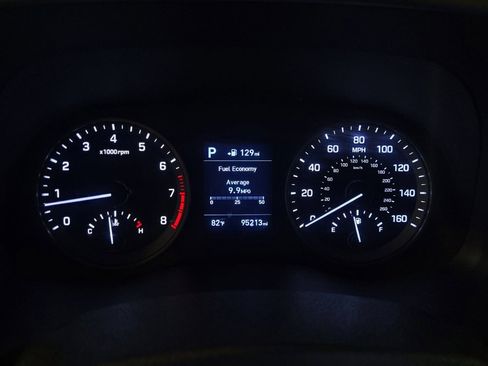 Used 2021 Hyundai Tucson SE FWD image 23