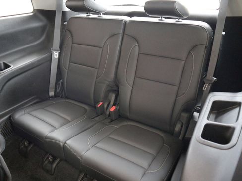 Used 2019 GMC Acadia SLT FWD image 24