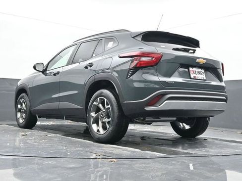 New 2026 Chevrolet Trax LT w/ Driver Confidence Package image 46