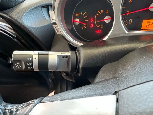 Used 2006 Nissan 350Z Touring image 17