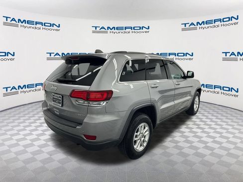 Used 2020 Jeep Grand Cherokee Laredo RWD image 5