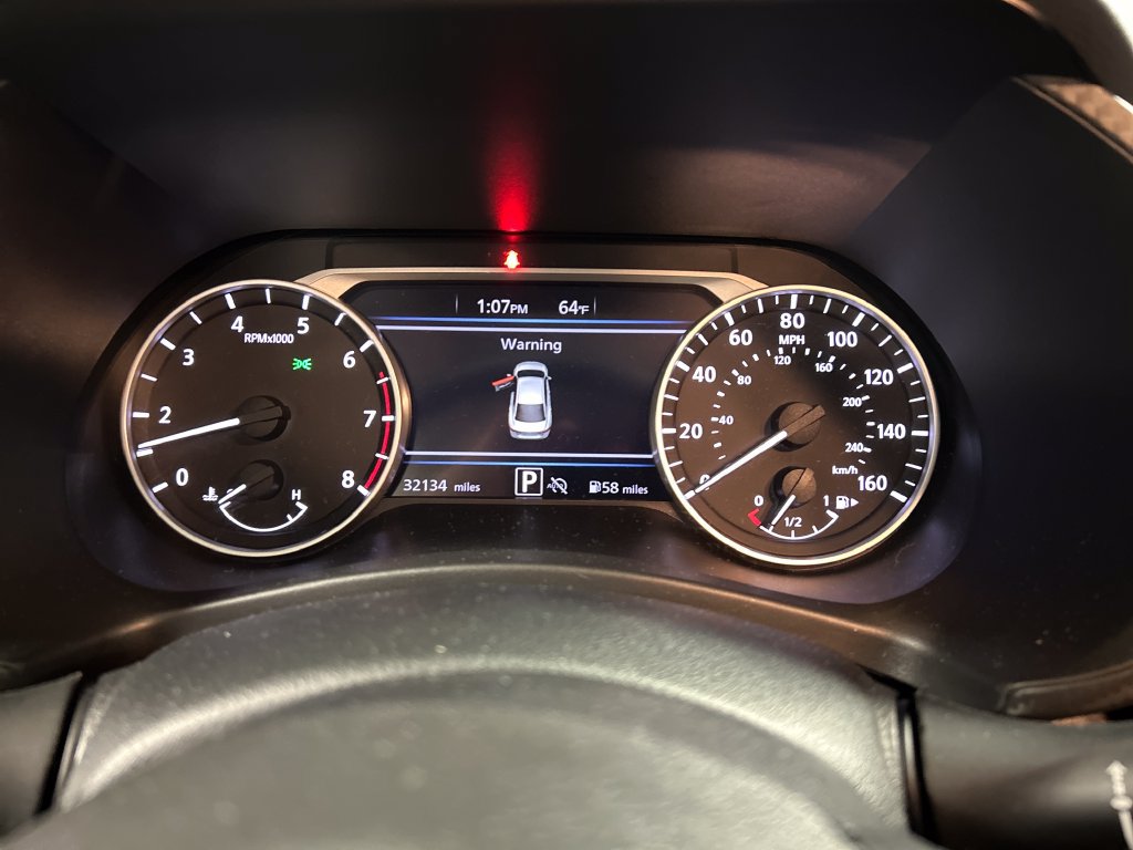Used 2025 Nissan Sentra SV FWD image 14