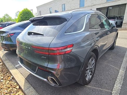 Used 2024 Genesis GV70 2.5T Advanced w/ Advanced Package image 7