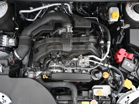 Certified 2025 Subaru Outback Onyx Edition image 35