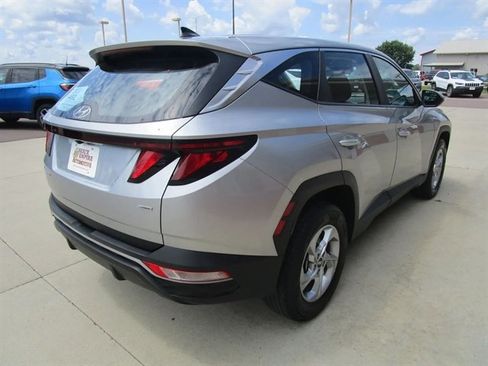 Used 2024 Hyundai Tucson SE AWD/4WD image 7