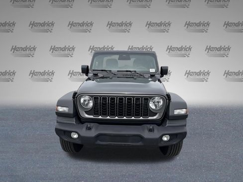 Used 2025 Jeep Wrangler Sport S image 3