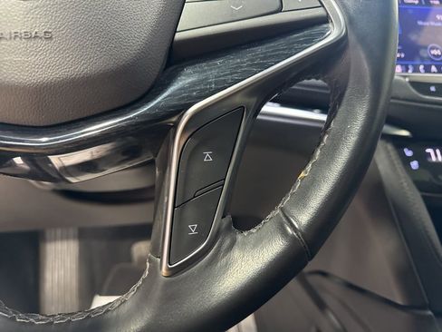 Used 2022 Cadillac XT5 Premium Luxury image 15