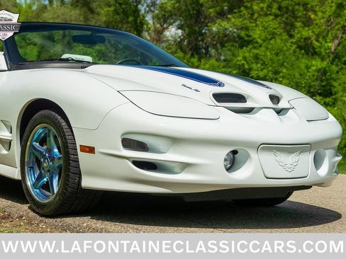 Used 1999 Pontiac Firebird Trans Am RWD image 26
