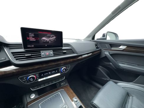 Used 2019 Audi Q5 Prestige w/ Prestige Package AWD/4WD image 43