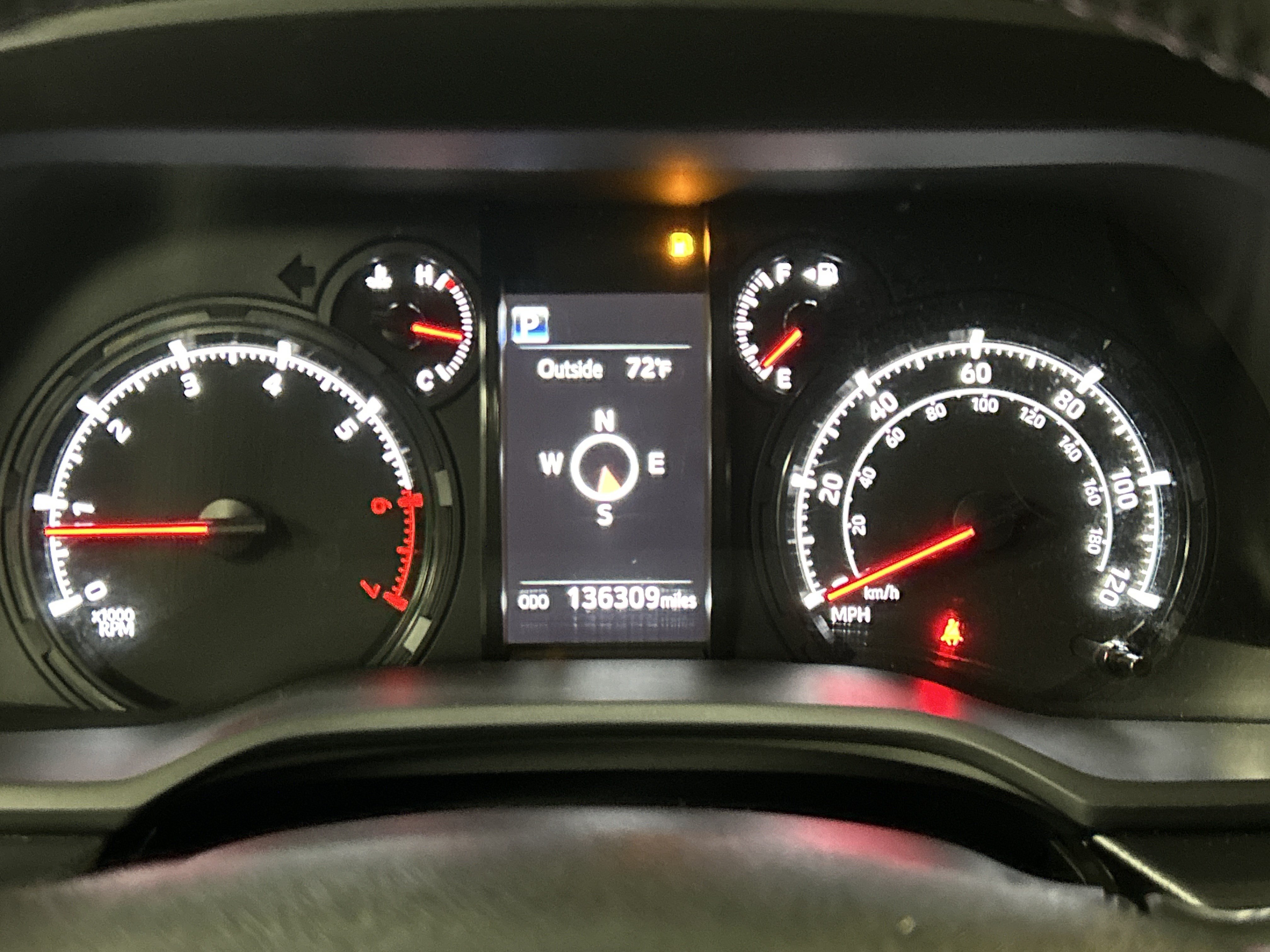 Used 2021 Toyota 4Runner SR5 Premium w/ Moonroof Package RWD image 21