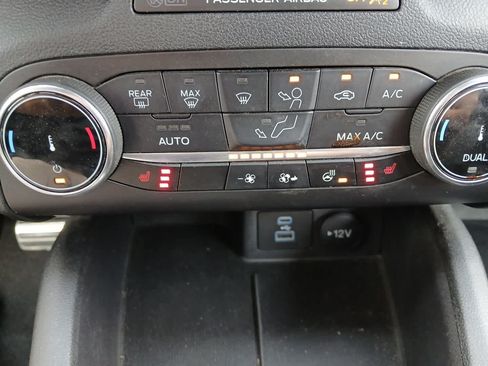 Used 2023 Ford Escape ST-Line AWD/4WD image 35