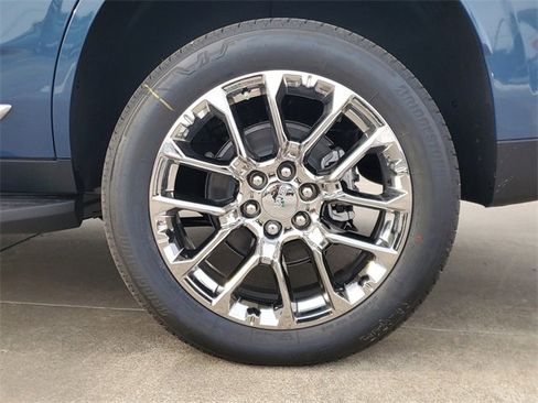 New 2026 GMC Yukon Elevation image 10