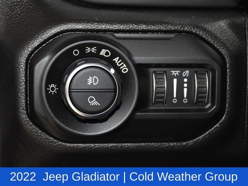 Used 2022 Jeep Gladiator Willys image 9