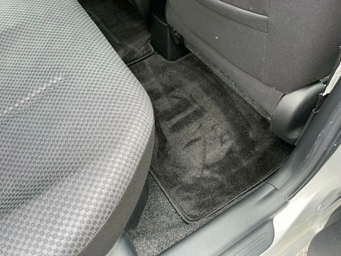 Used 2008 Toyota Yaris Sedan image 36