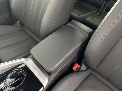 Used 2025 Audi Q5 Premium Plus w/ Premium Plus image 18