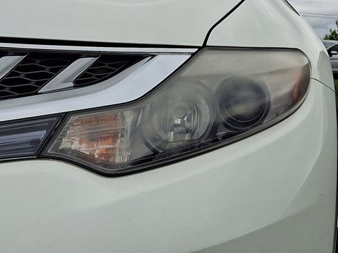 Used 2011 Nissan Murano S AWD/4WD image 8