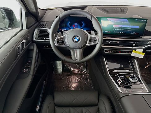 New 2026 BMW X6 xDrive40i w/ Executive Package image 24