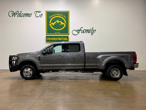 Used 2021 Ford F350 Lariat w/ Lariat Ultimate Package image 5