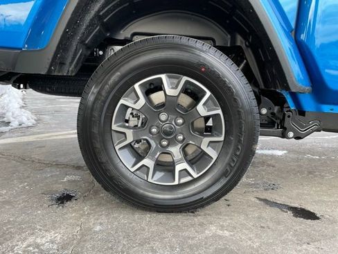 New 2026 Jeep Gladiator Sport image 33