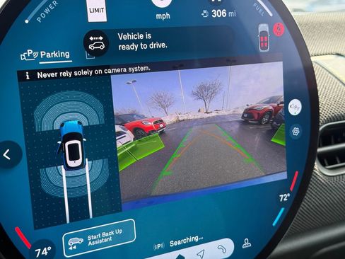 Certified 2025 MINI Cooper 2-Door Hardtop image 12