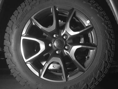 Used 2025 Jeep Compass Trailhawk image 15