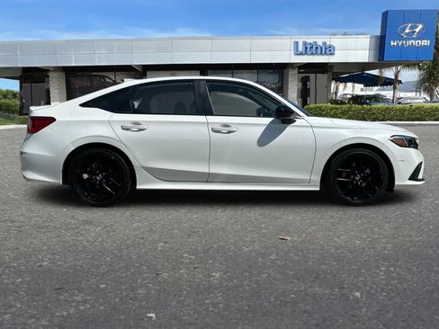 Used 2024 Honda Civic Sport image 9